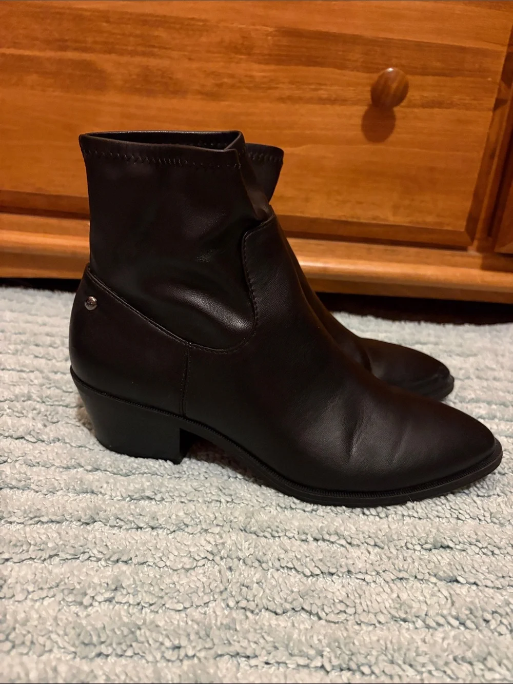 Simply Vera Vera Wang modern black